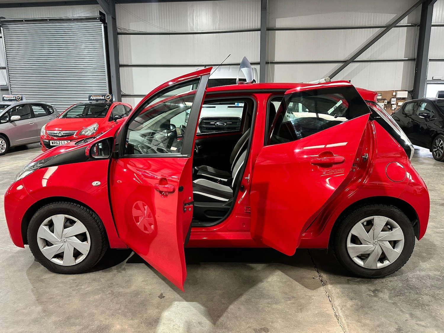 Used Toyota AYGO 2018 for sale - 78072162: Photo 10