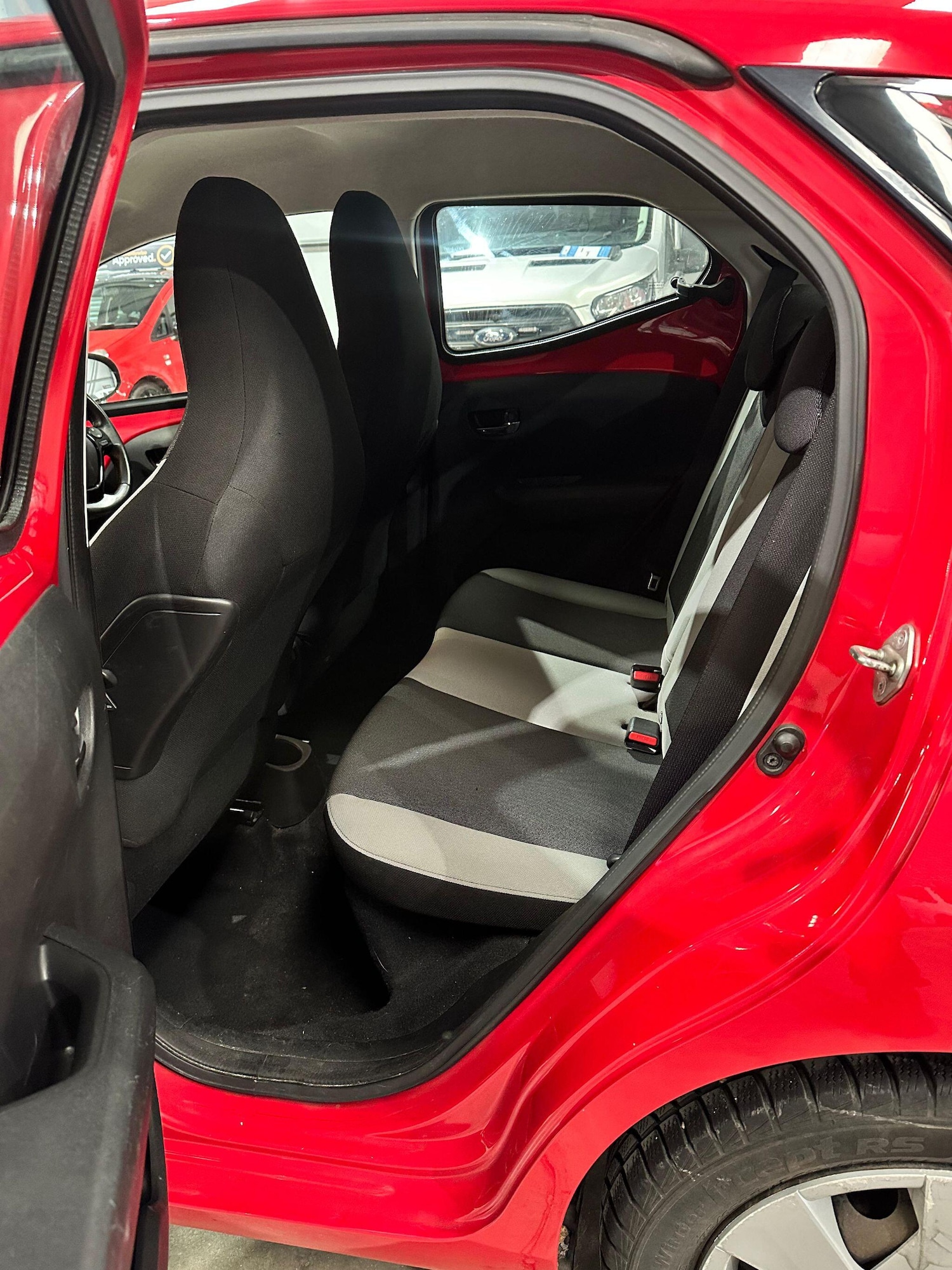 Used Toyota AYGO 2018 for sale - 78072162: Photo 27