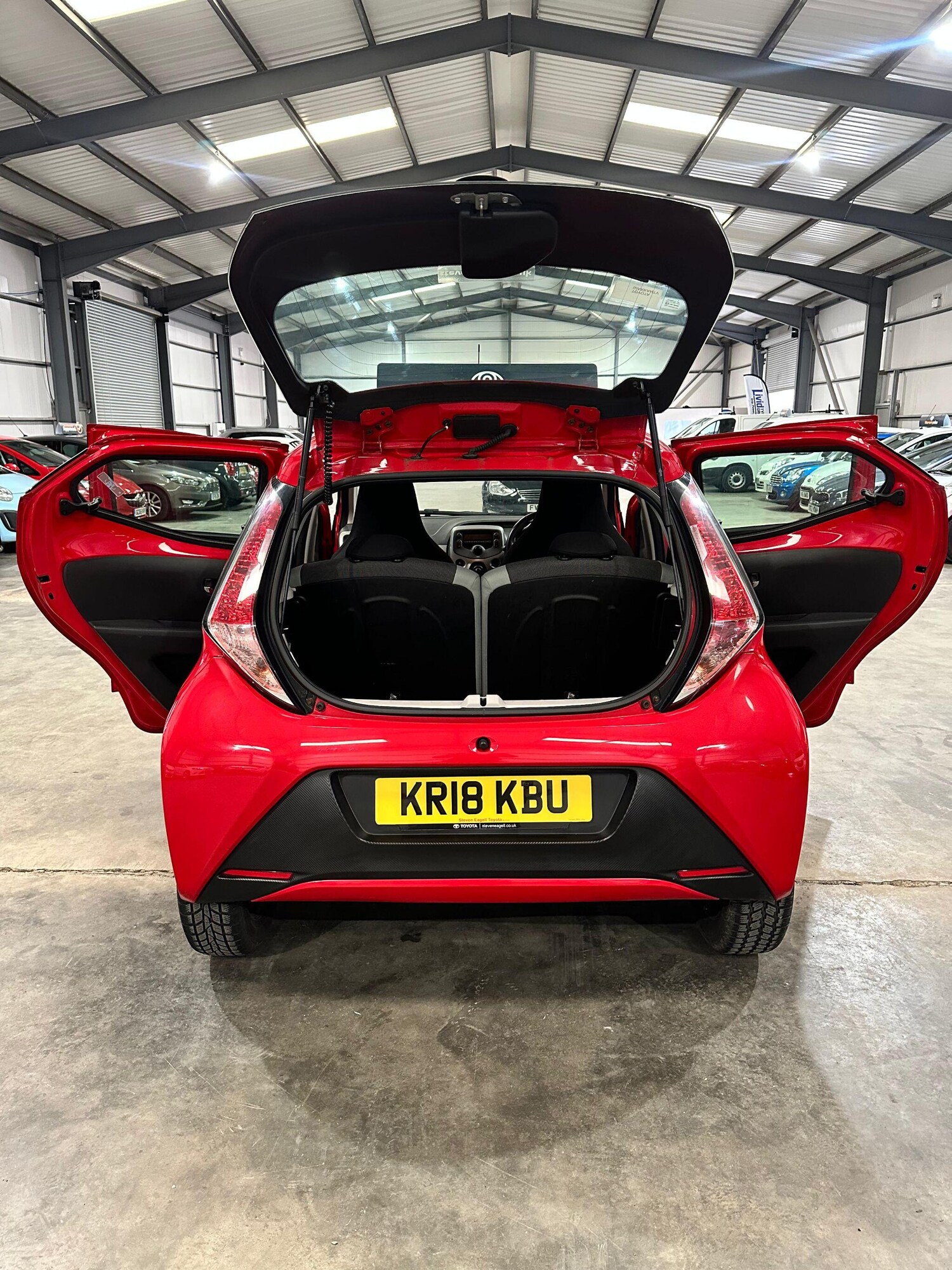 Used Toyota AYGO 2018 for sale - 78072162: Photo 35