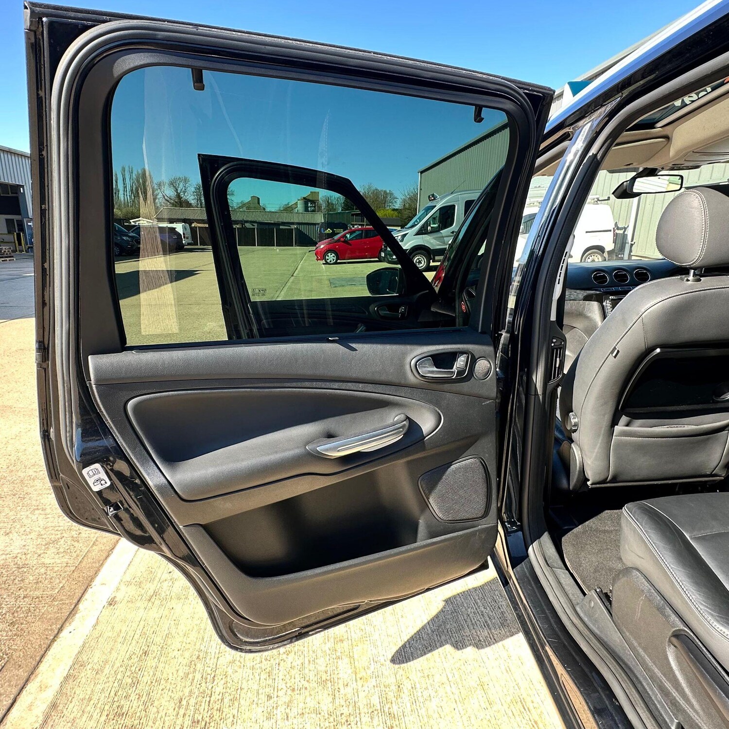 Used Ford Galaxy 2010 for sale - 78073259: Photo 33