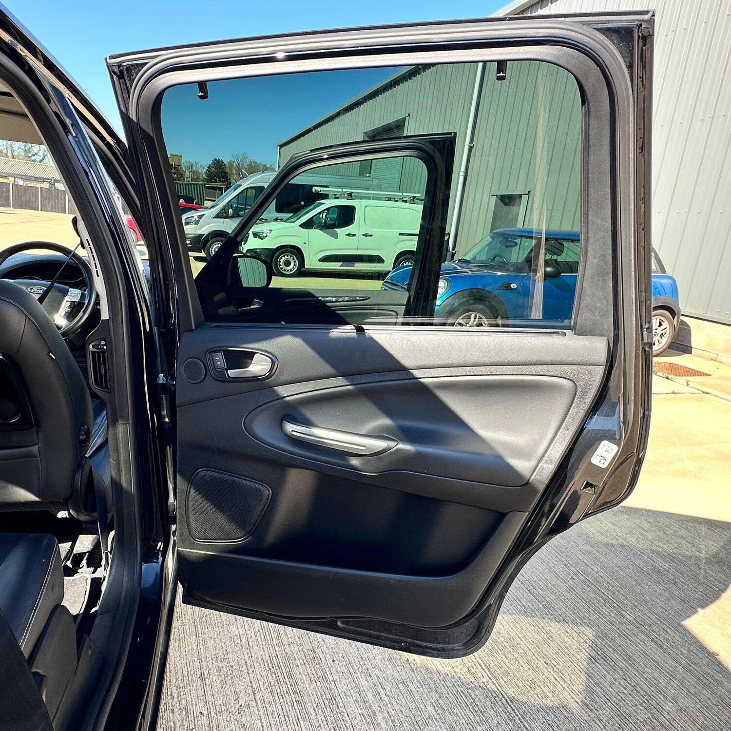 Used Ford Galaxy 2010 for sale - 78073259: Photo 36