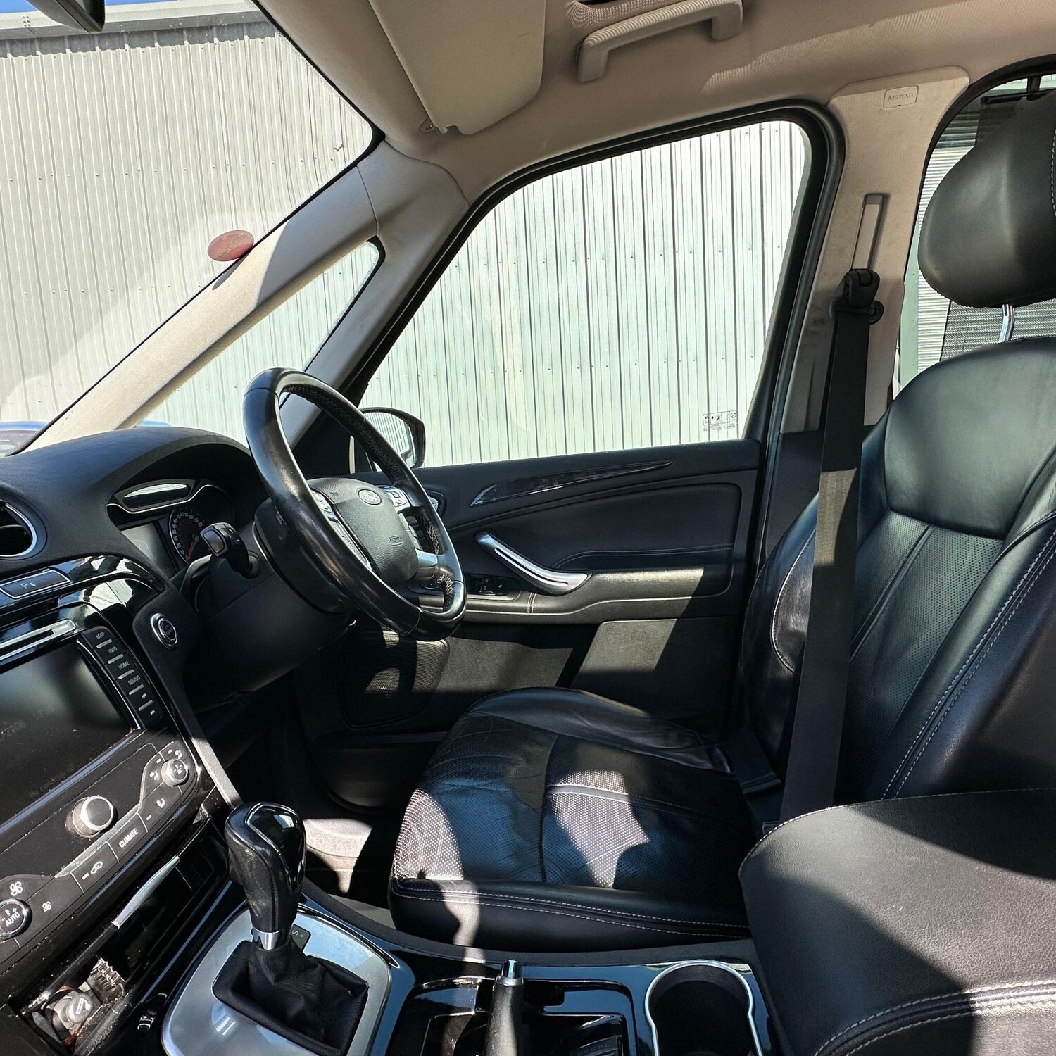 Used Ford Galaxy 2010 for sale - 78073259: Photo 46