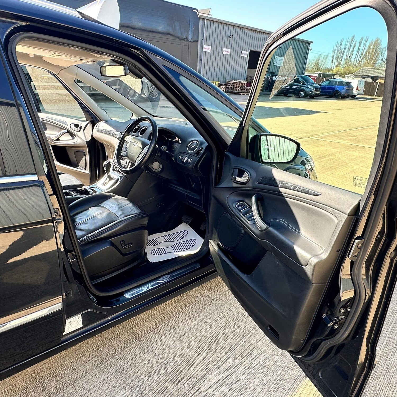 Used Ford Galaxy 2010 for sale - 78073259: Photo 47