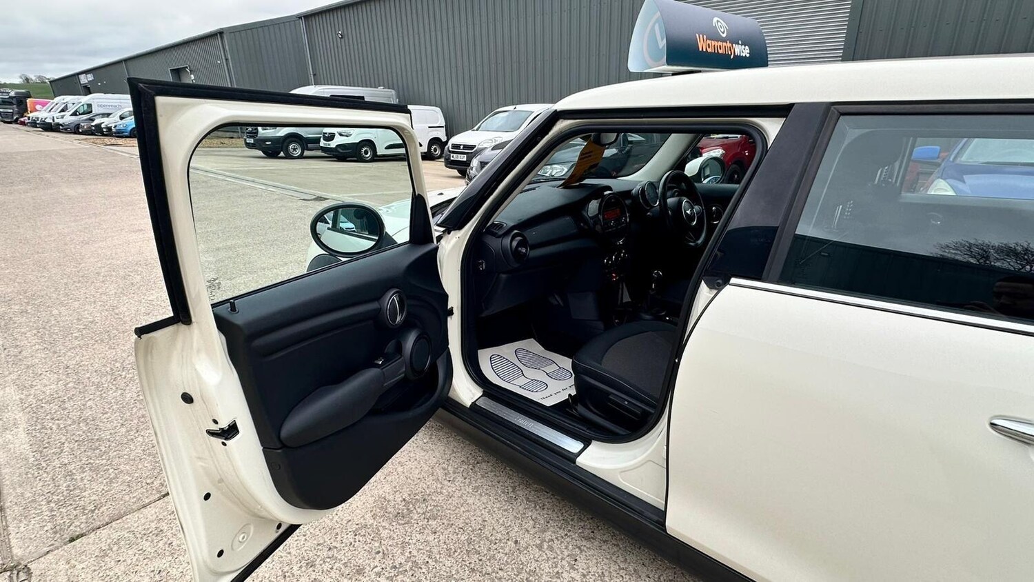 Used MINI Hatch 2016 for sale - 78072589: Photo 24