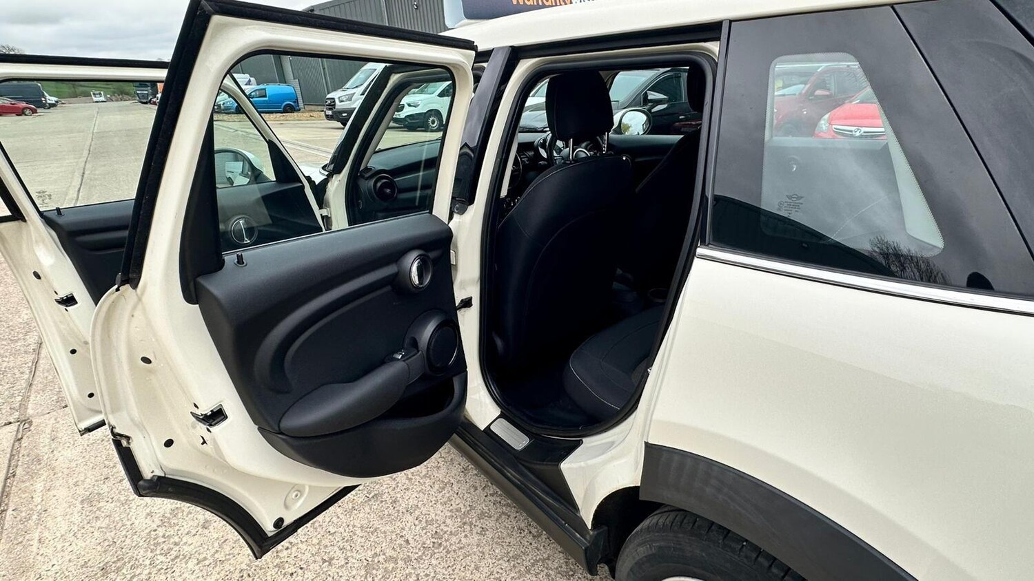 Used MINI Hatch 2016 for sale - 78072589: Photo 31