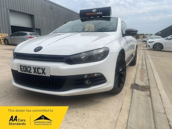 Used Volkswagen Scirocco 2012 for sale - 79425516: Photo