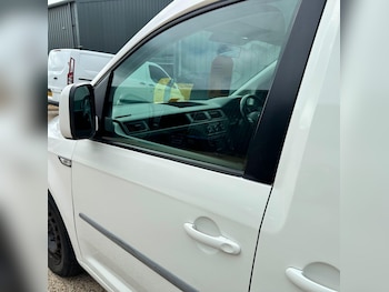Used Volkswagen Caddy 2018 for sale - 78935328: Photo