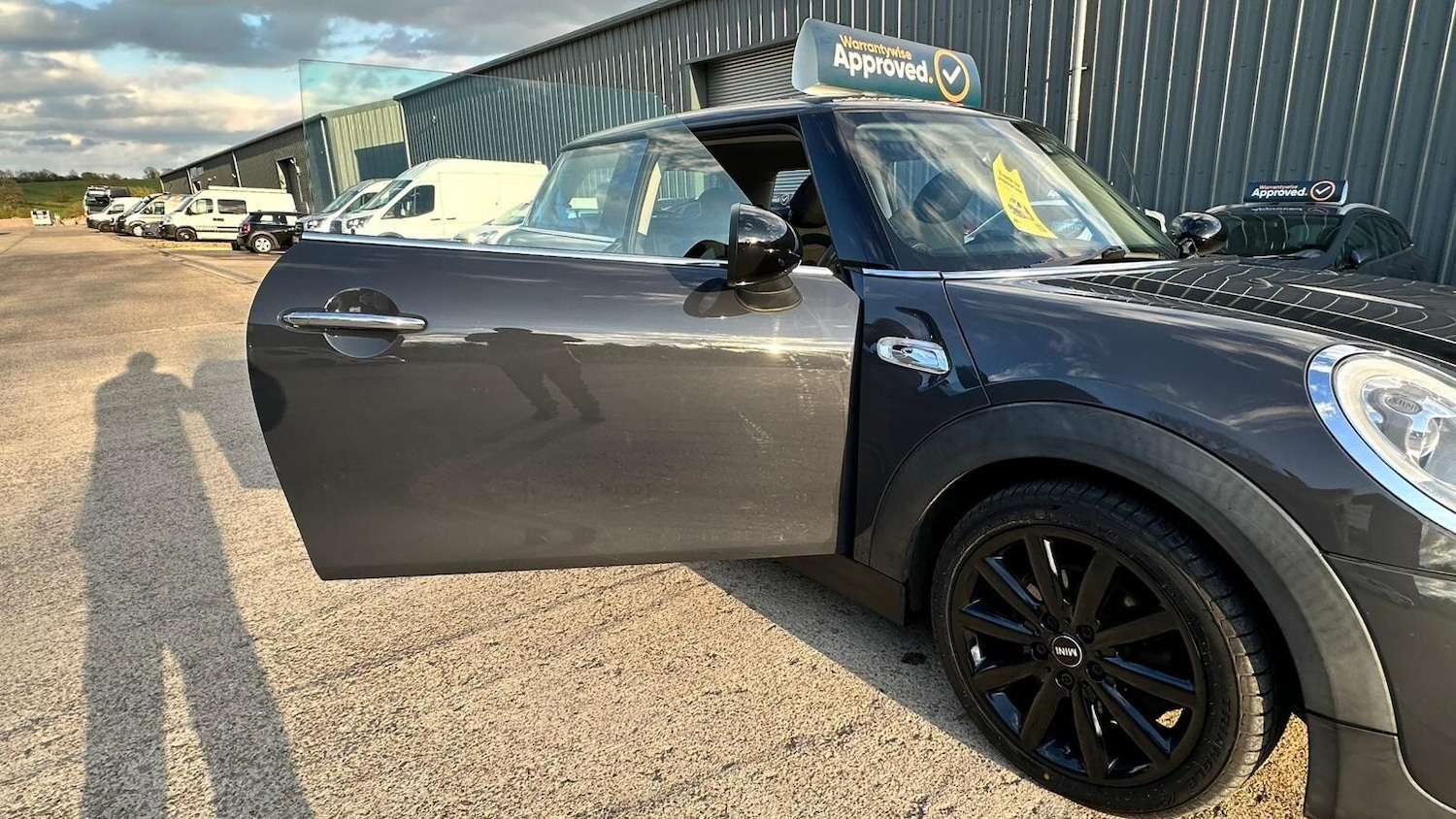 Used MINI Hatch 2015 for sale - 78087138: Photo 2