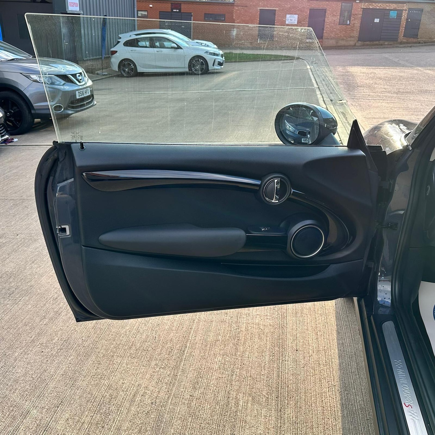 Used MINI Hatch 2015 for sale - 78087138: Photo 30