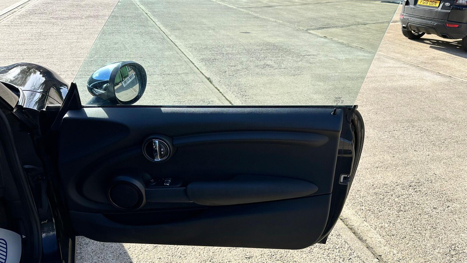 Used MINI Hatch 2015 for sale - 78073100: Photo 32