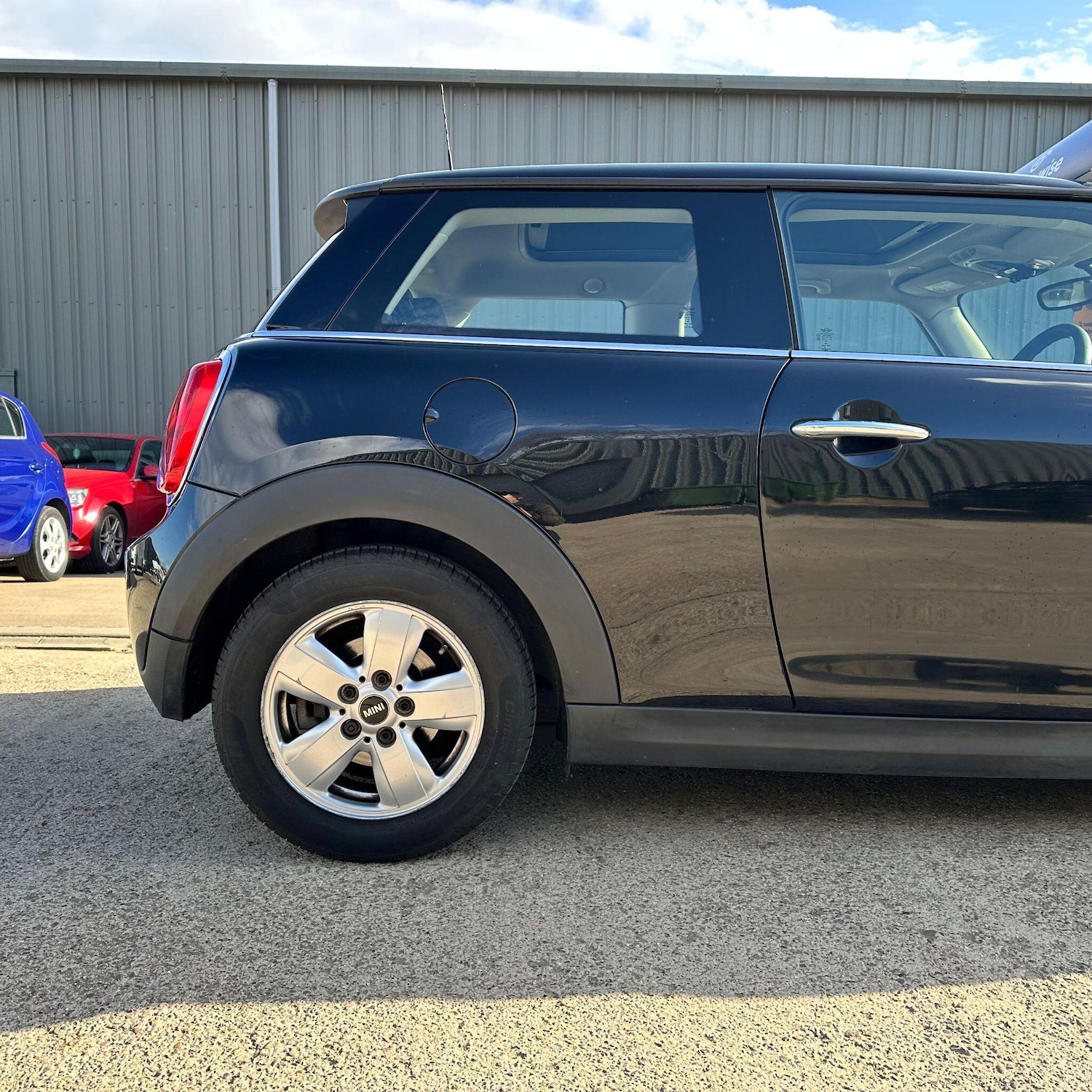 Used MINI Hatch 2015 for sale - 78073100: Photo 9