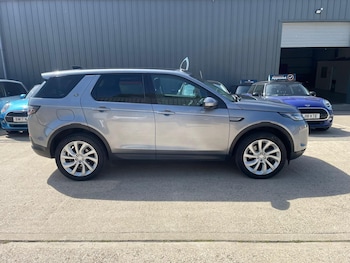 Used Land Rover Discovery Sport 2020 for sale - 78675816: Photo