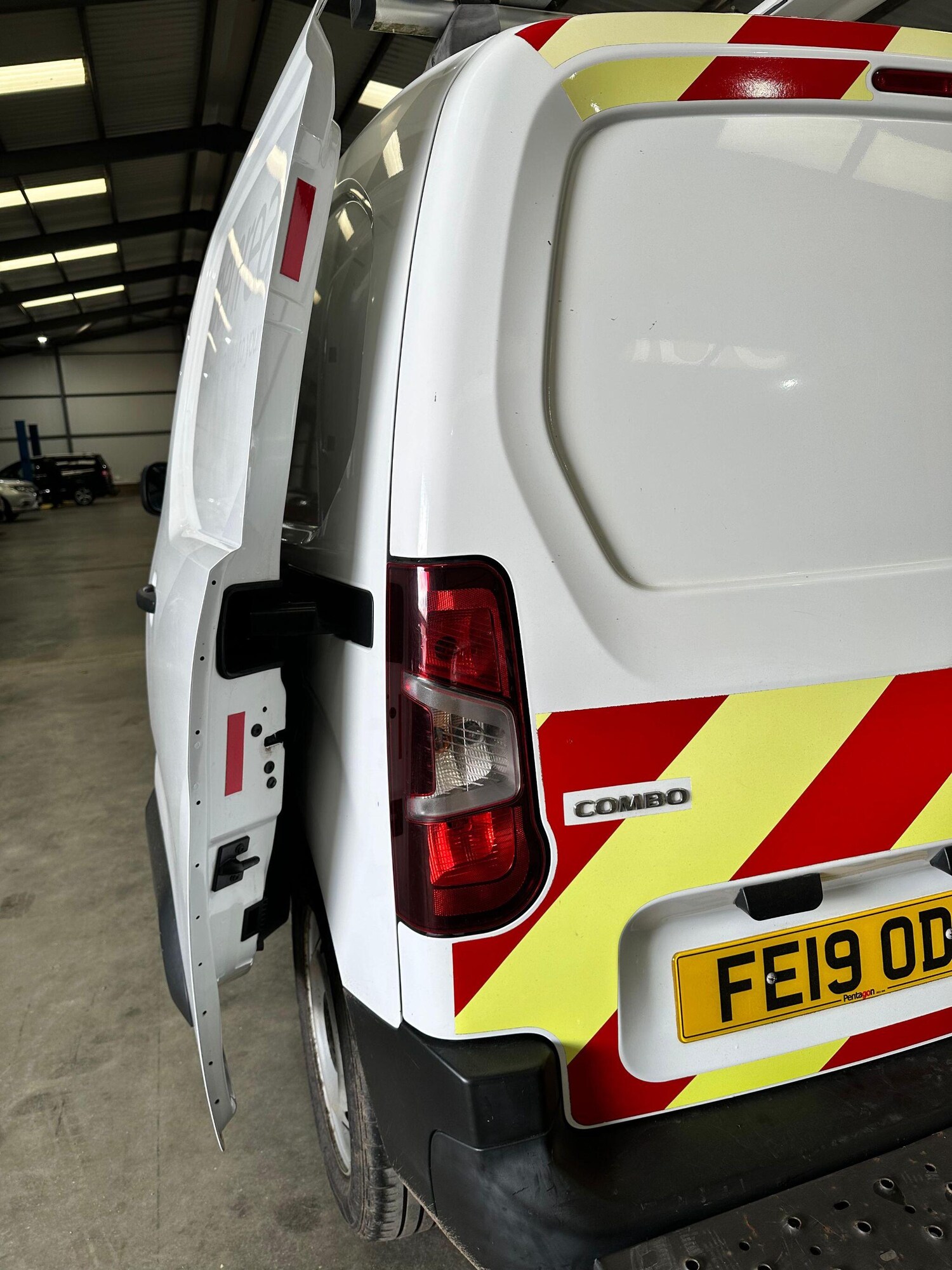 Used Vauxhall Combo 2019 for sale - 78071974: Photo 36