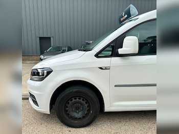 Used Volkswagen Caddy 2018 for sale - 79425572: Photo