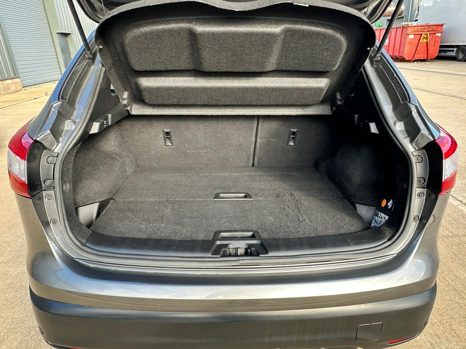 Used Nissan Qashqai 2016 for sale - 78072620: Photo 44