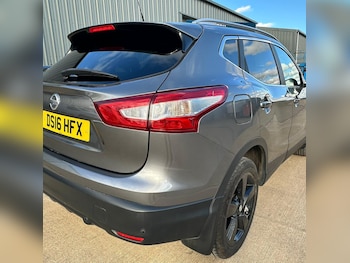 Used Nissan Qashqai 2016 for sale - 78072620: Photo