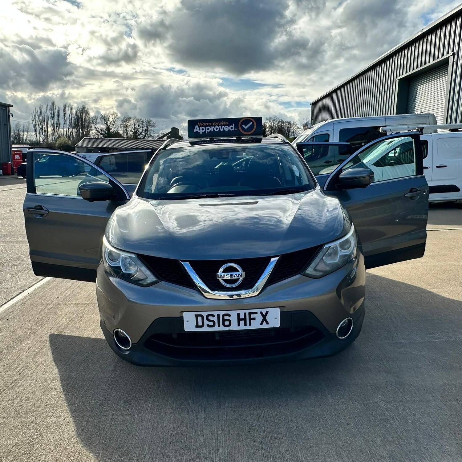 Used Nissan Qashqai 2016 for sale - 78072620: Photo 6