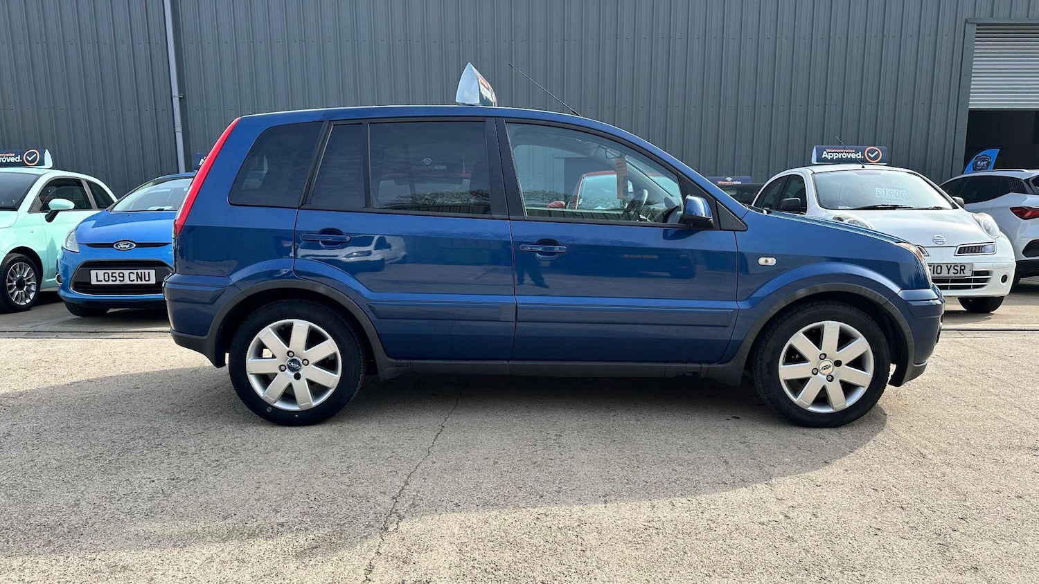 Used Ford Fusion 2009 for sale - 78073104: Photo 10