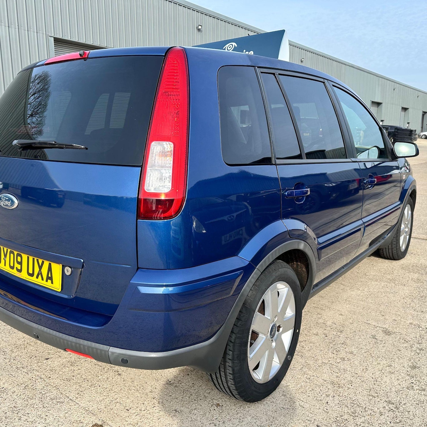 Used Ford Fusion 2009 for sale - 78073104: Photo 11