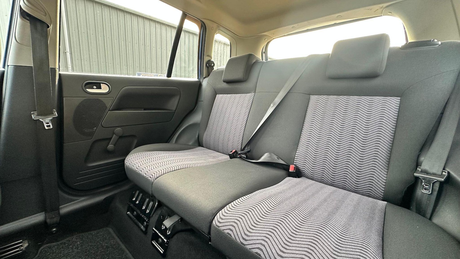 Used Ford Fusion 2009 for sale - 78073104: Photo 29