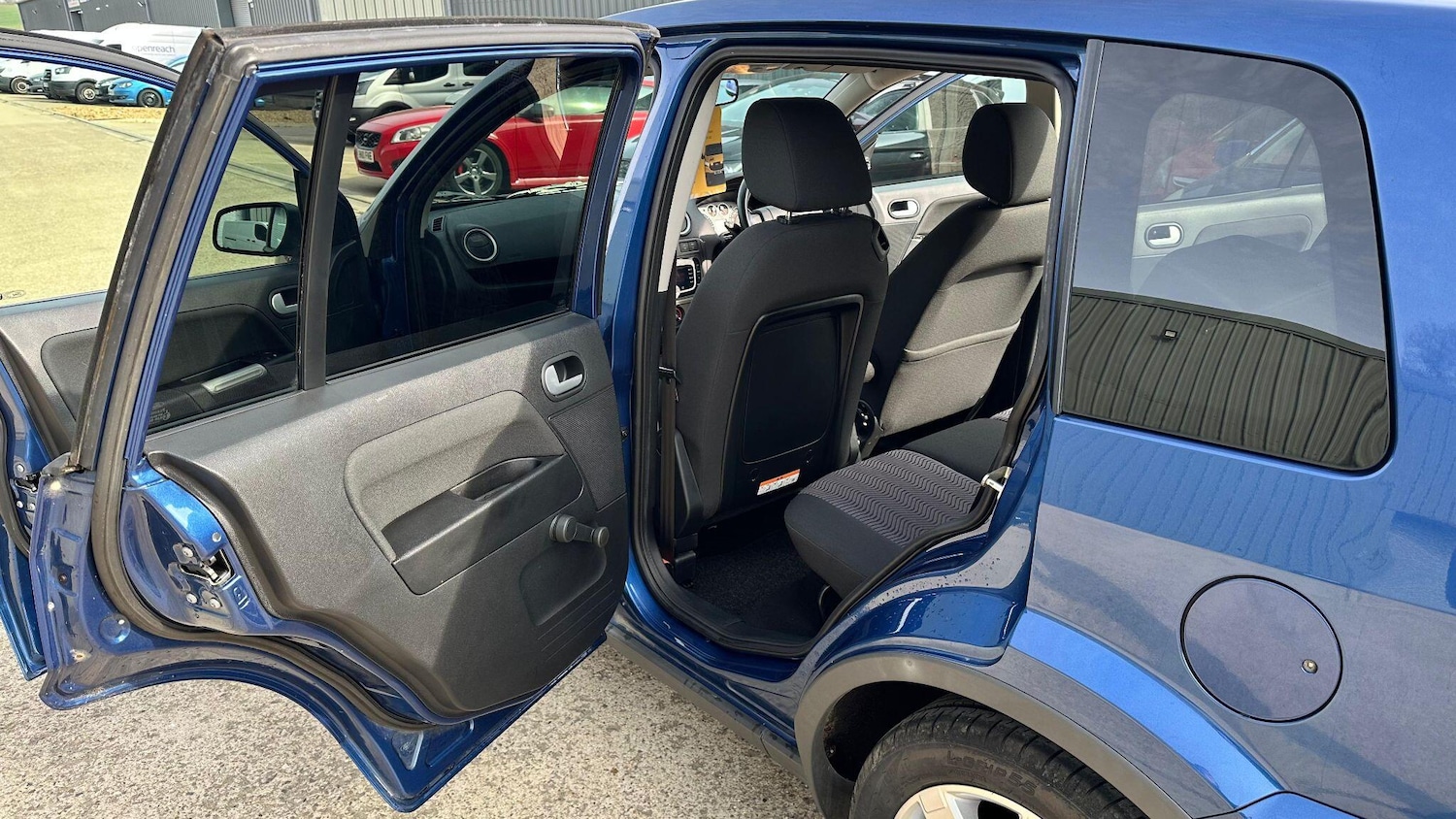 Used Ford Fusion 2009 for sale - 78073104: Photo 31