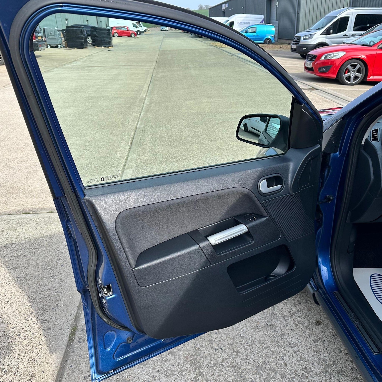 Used Ford Fusion 2009 for sale - 78073104: Photo 36