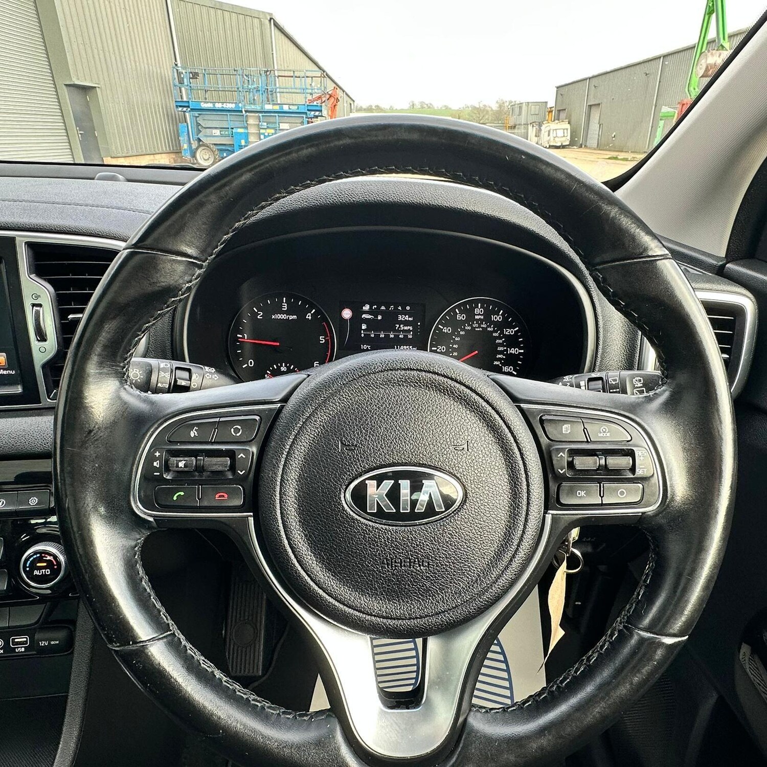 Used Kia Sportage 2017 for sale - 78072976: Photo 42
