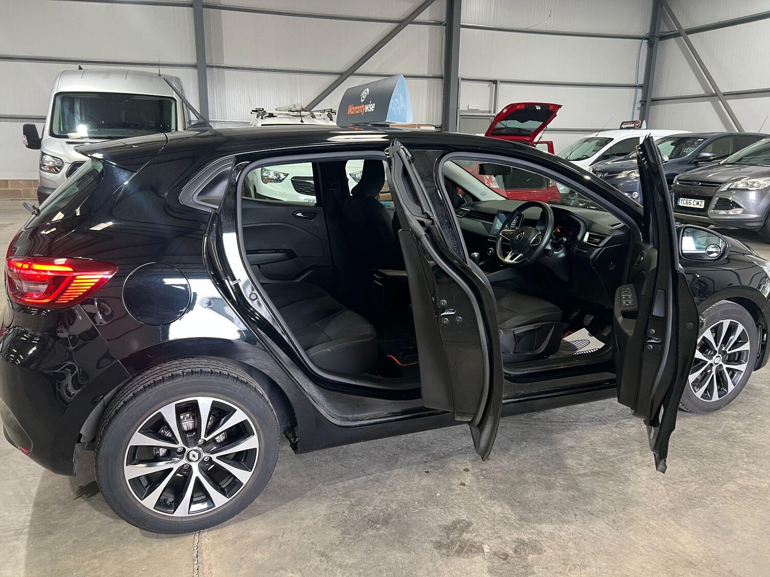 Used Renault Clio 2022 for sale - 78071764: Photo 13