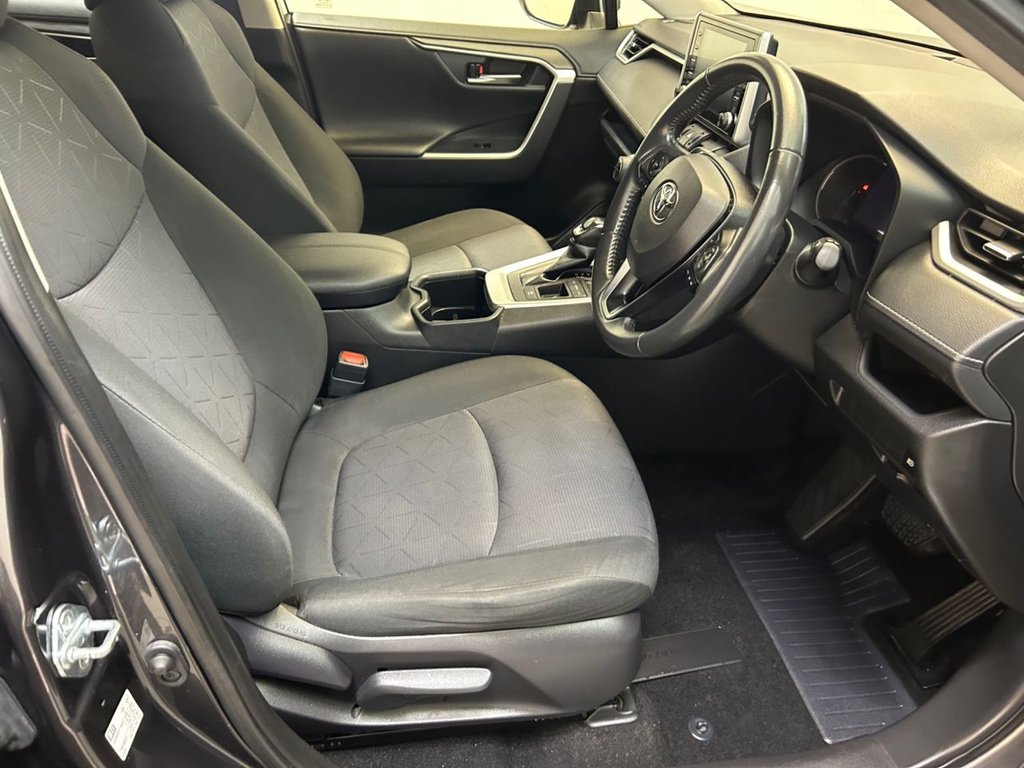 Used Toyota RAV4 2022 for sale - 76372321: Photo 15