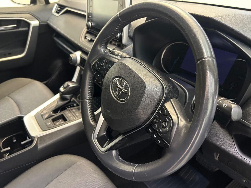 Used Toyota RAV4 2022 for sale - 76372321: Photo 16