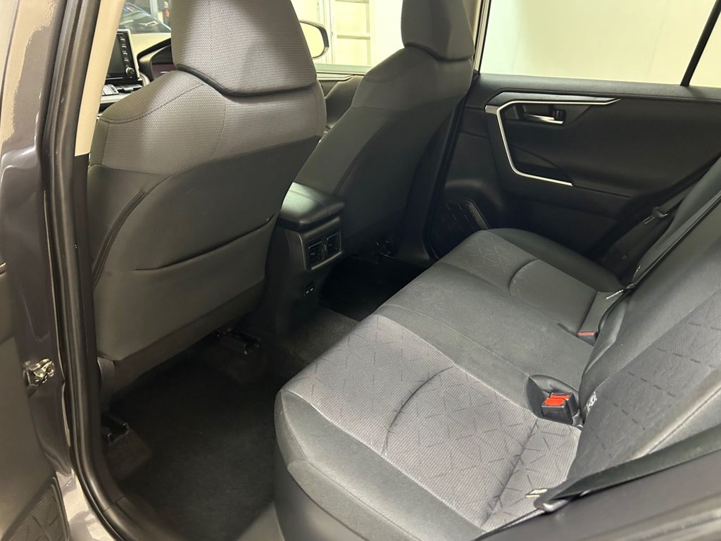 Used Toyota RAV4 2022 for sale - 76372321: Photo 24