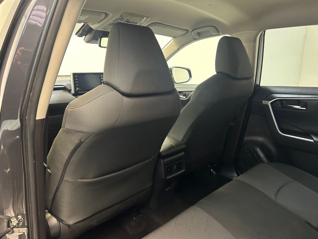 Used Toyota RAV4 2022 for sale - 76372321: Photo 27