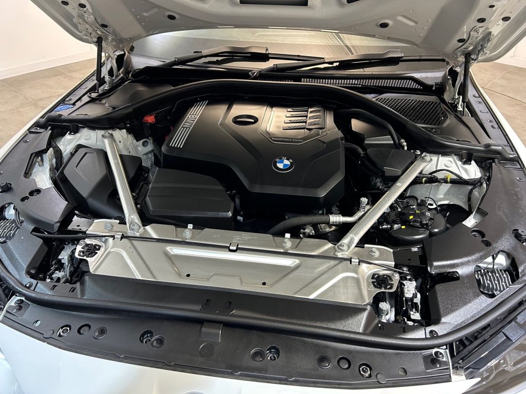 Used BMW 4 Series 2022 for sale - 77647819: Photo 32