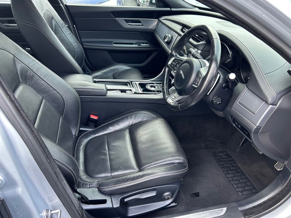 Used Jaguar XF 2018 for sale - 77480137: Photo 12