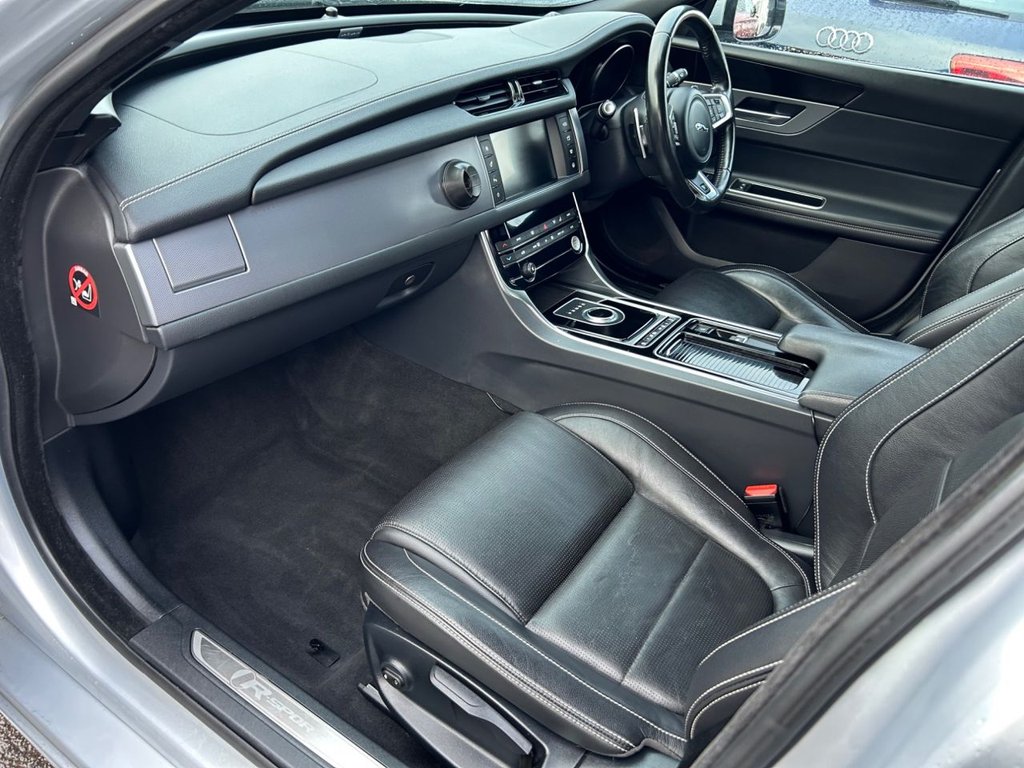 Used Jaguar XF 2018 for sale - 77480137: Photo 18