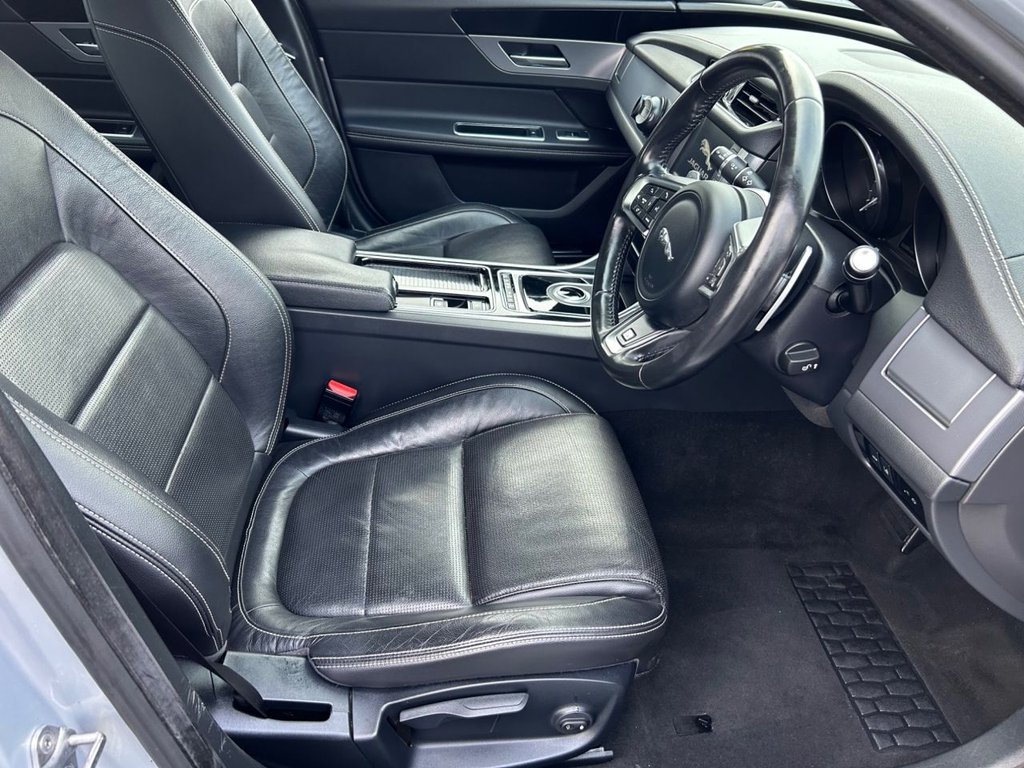 Used Jaguar XF 2018 for sale - 77480137: Photo 28