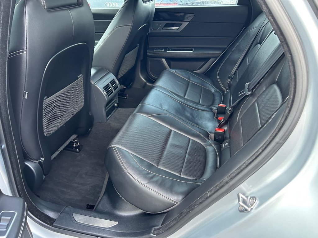 Used Jaguar XF 2018 for sale - 77480137: Photo 37