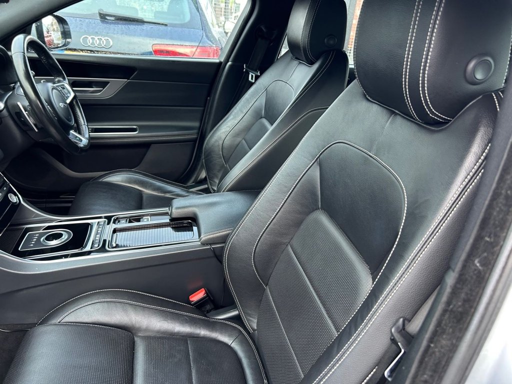 Used Jaguar XF 2018 for sale - 77480137: Photo 39