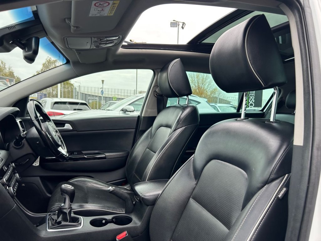 Used Kia Sportage 2017 for sale - 76372303: Photo 44