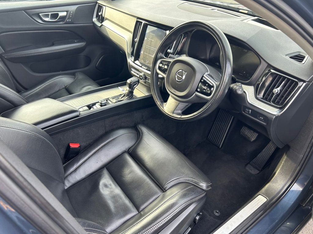 Used Volvo V60 2018 for sale - 77967684: Photo 15