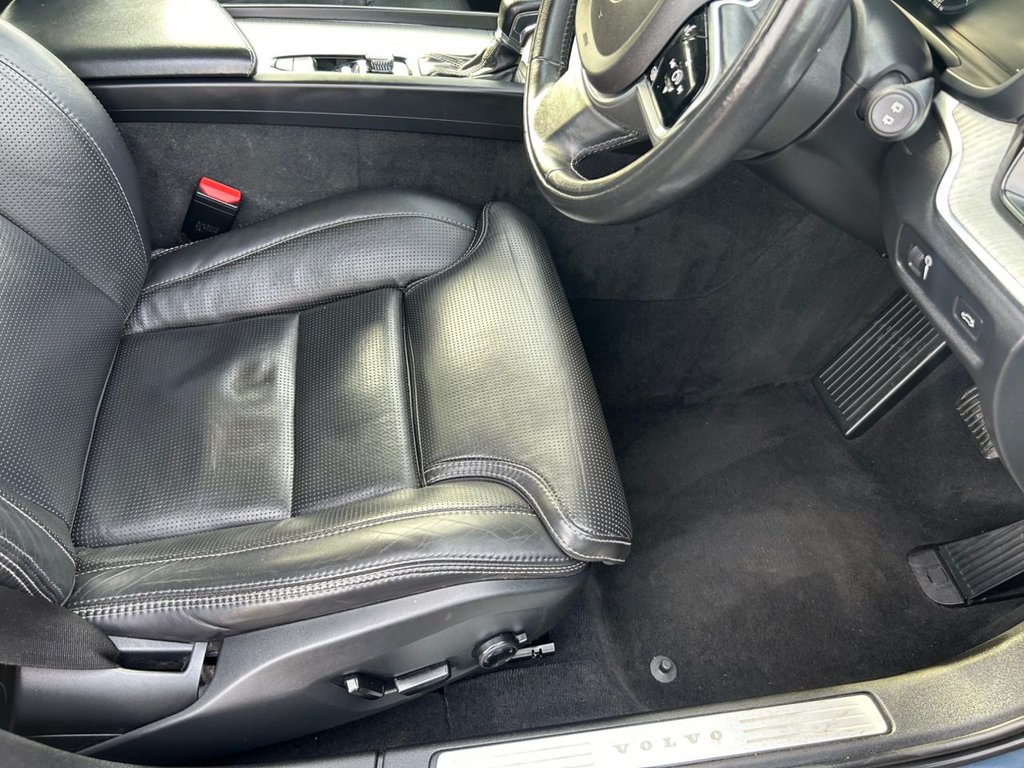 Used Volvo V60 2018 for sale - 77967684: Photo 17