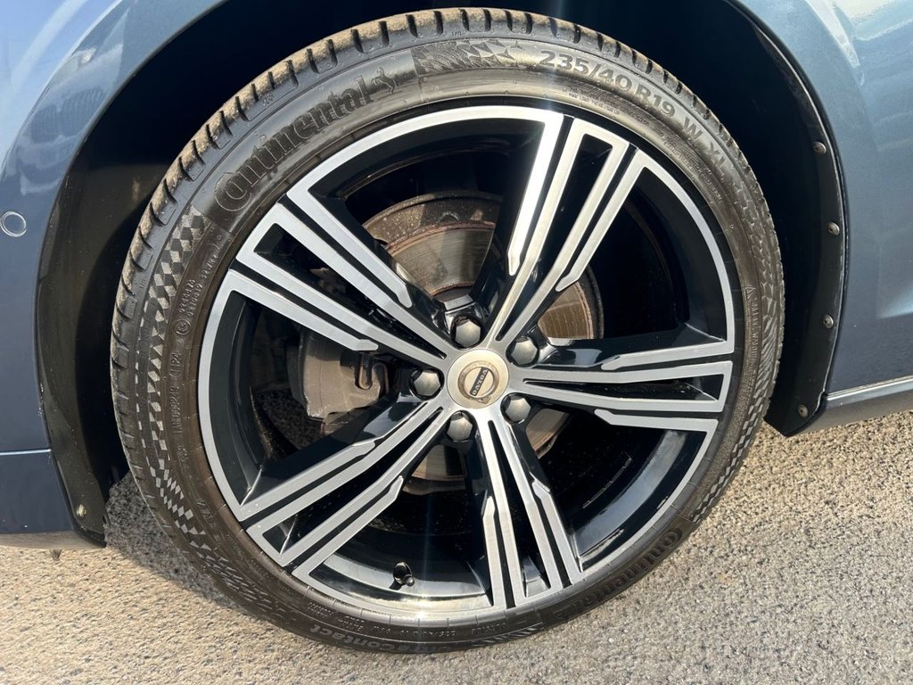 Used Volvo V60 2018 for sale - 77967684: Photo 31