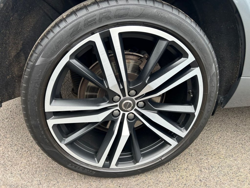 Used Volvo XC60 2018 for sale - 78003130: Photo 17