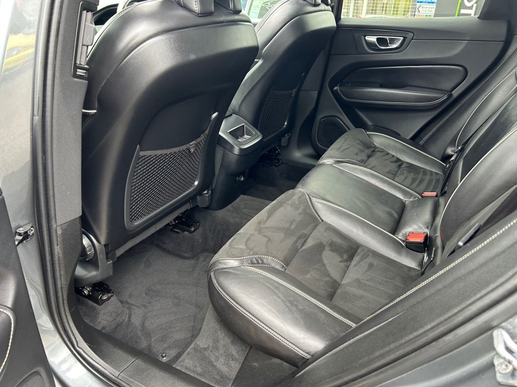 Used Volvo XC60 2018 for sale - 78003130: Photo 30