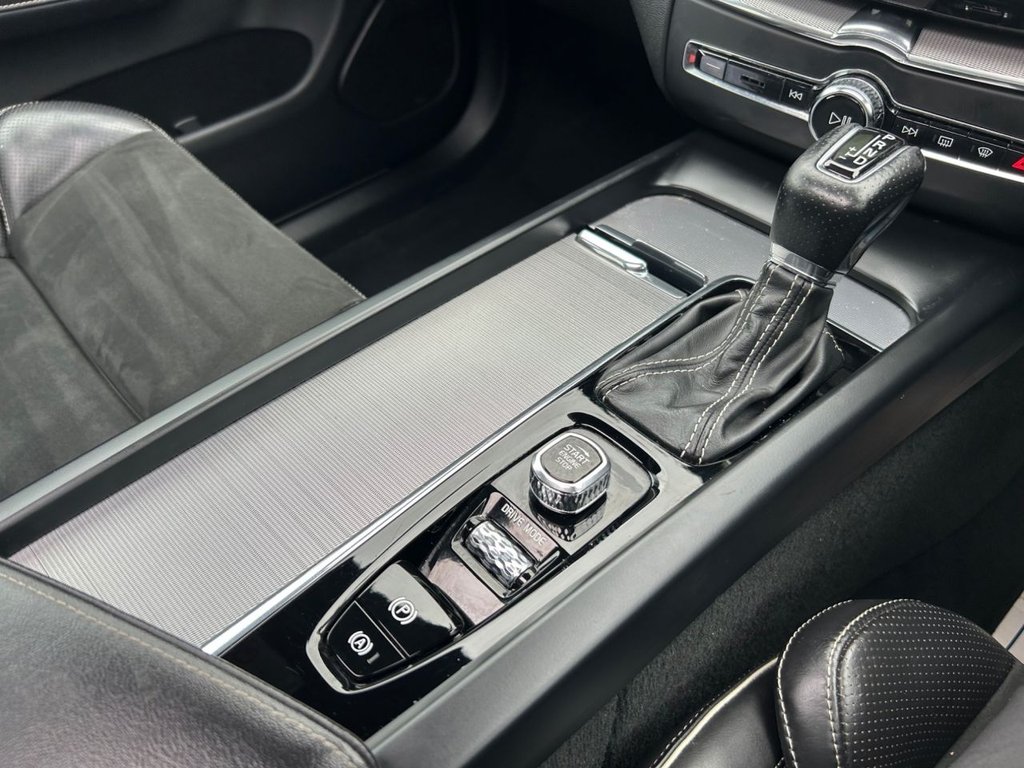 Used Volvo XC60 2018 for sale - 78003130: Photo 36