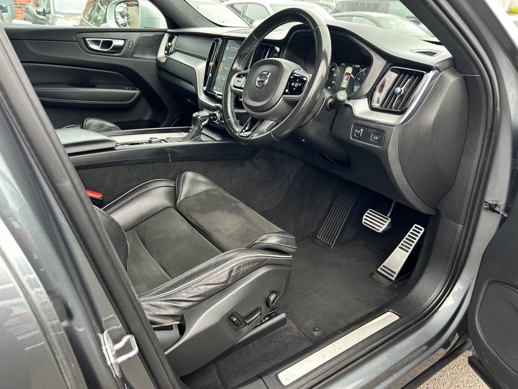 Used Volvo XC60 2018 for sale - 78003130: Photo 41