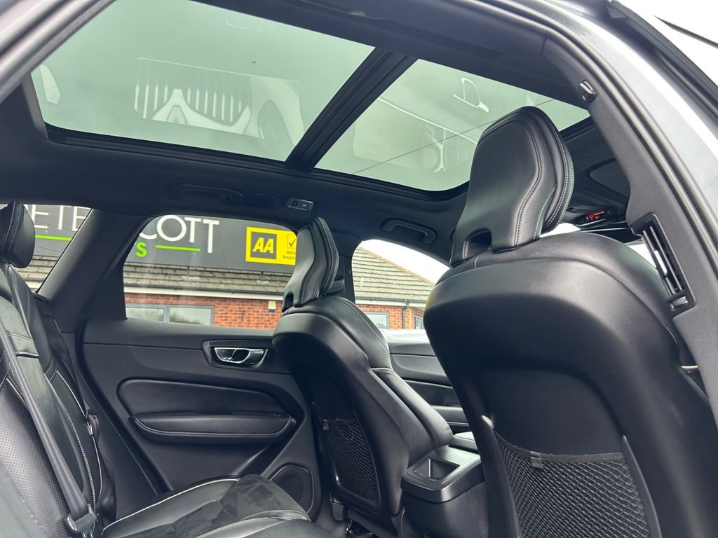 Used Volvo XC60 2018 for sale - 78003130: Photo 44