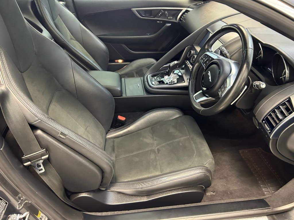 Used Jaguar F-Type 2019 for sale - 76396291: Photo 43