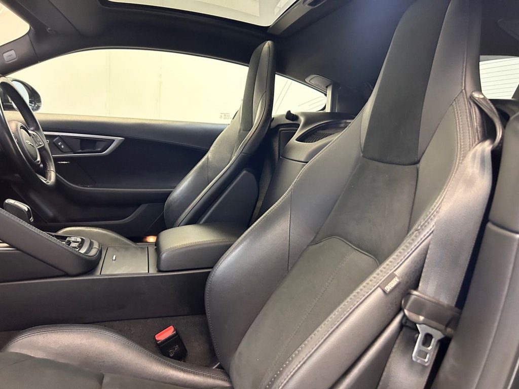 Used Jaguar F-Type 2019 for sale - 76396291: Photo 47