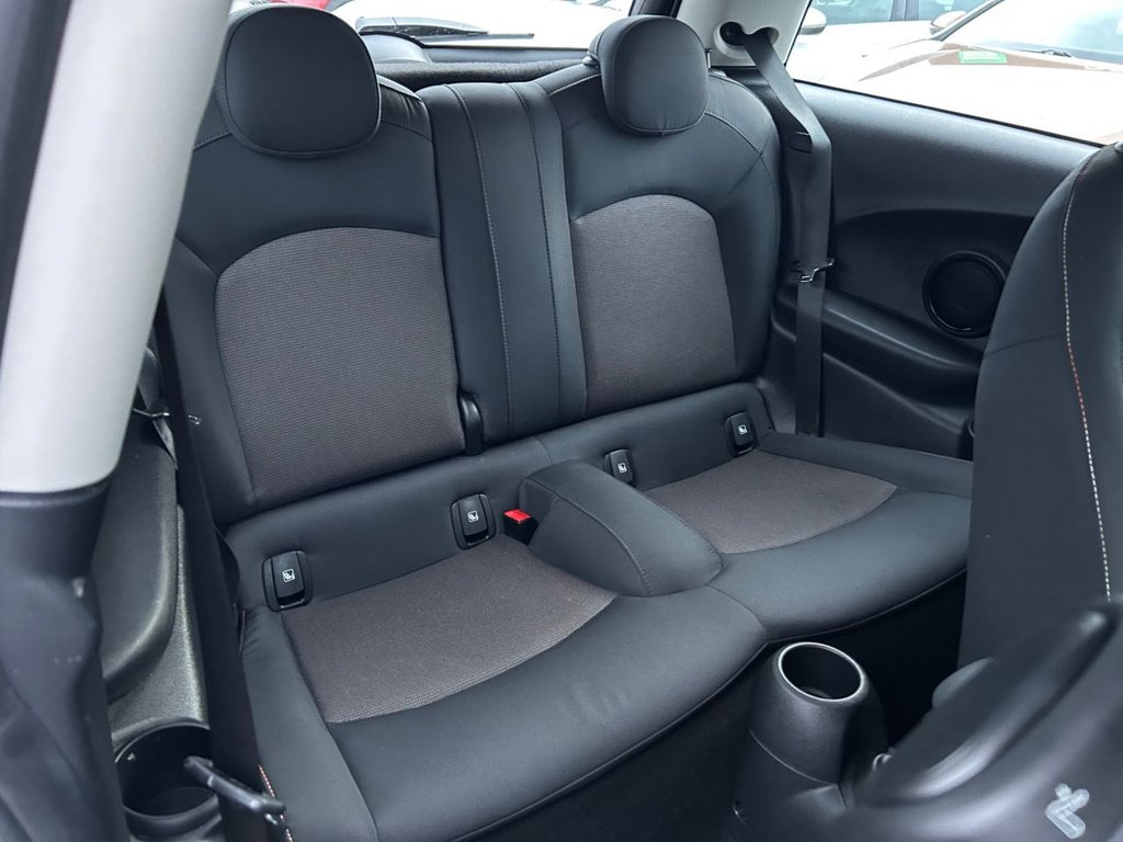 Used MINI Hatch 2022 for sale - 77952489: Photo 19